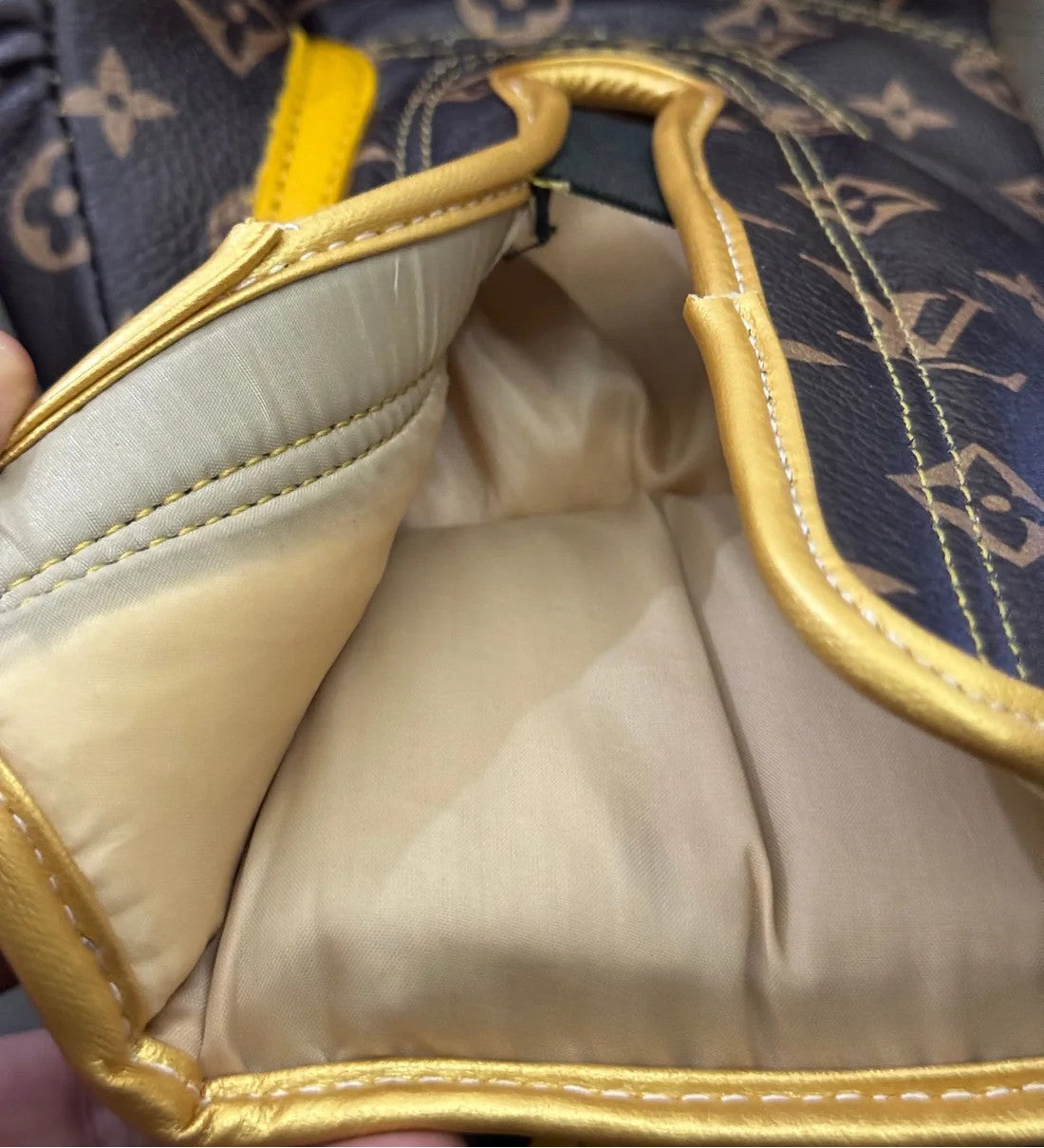 Luxury Boxing Gloves luxgloves.com