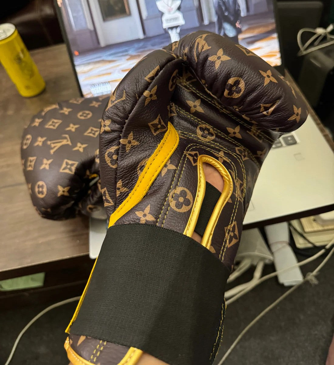 Luxury Boxing Gloves luxgloves.com