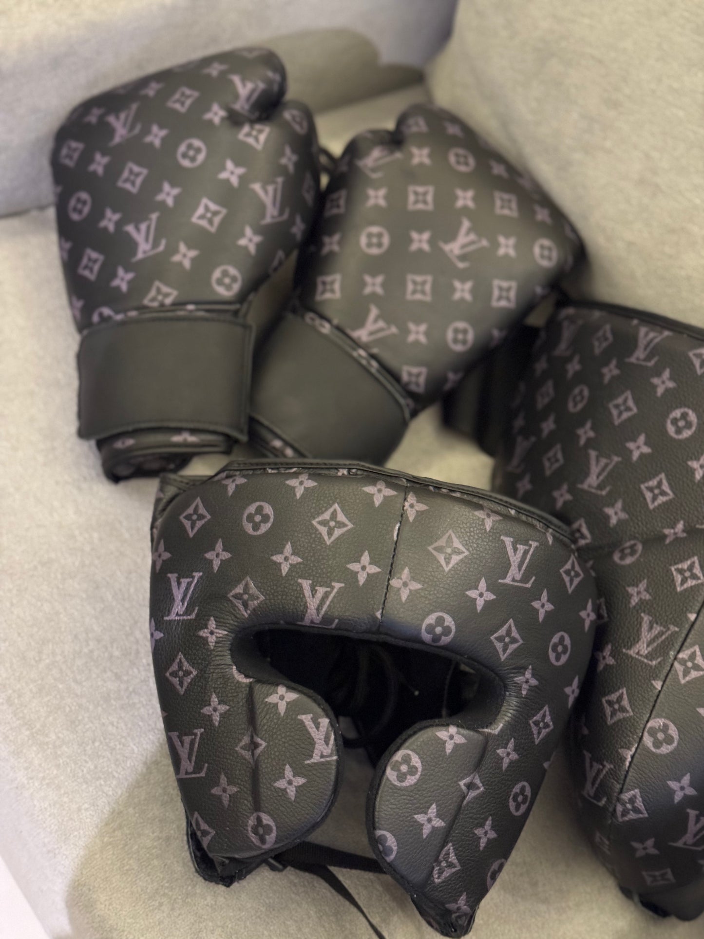 LUX GLOVE BOXING KIT Lux Gloves