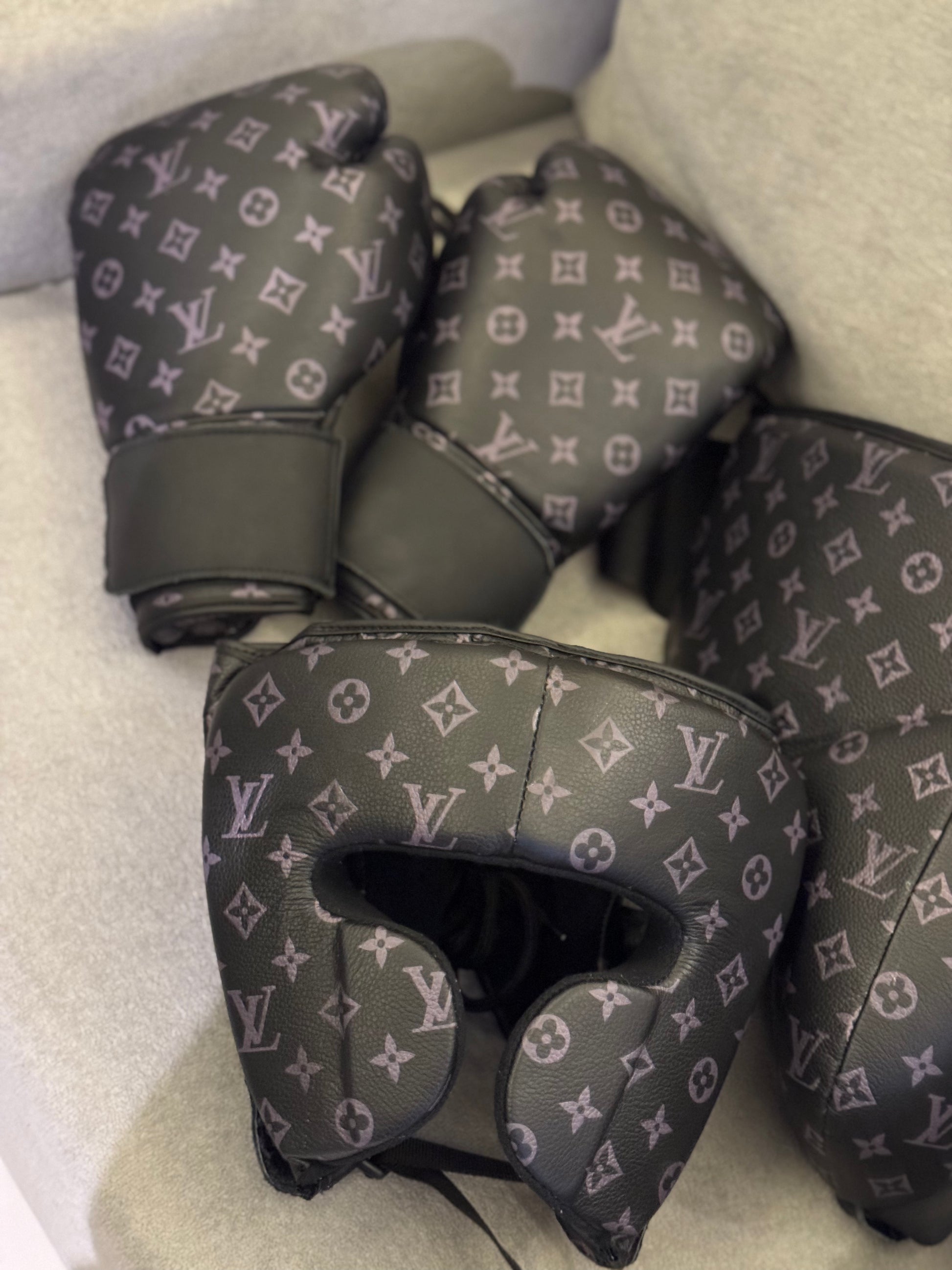 LUX GLOVE BOXING KIT Lux Gloves